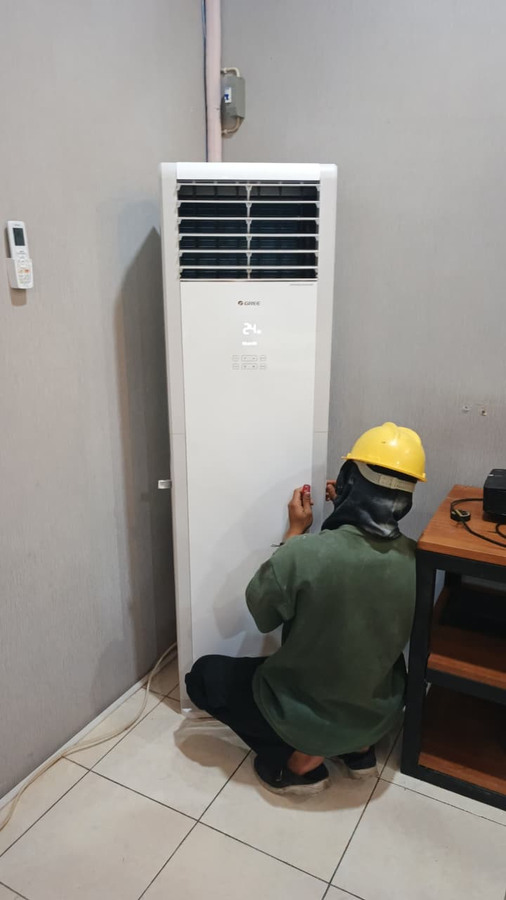 Pasang AC standing floor di Rajeg